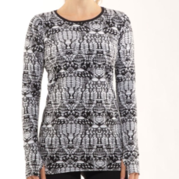 Women's Lululemon Cabin Long sleeve Reversible Tee sz 6 - Picture 1 of 15
